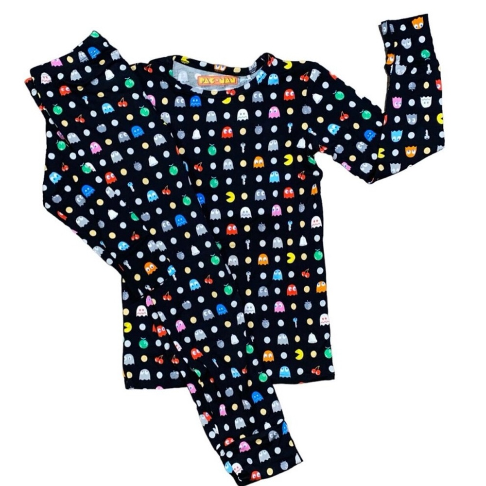 ISO posh peanut pac man pajama set 4t-10